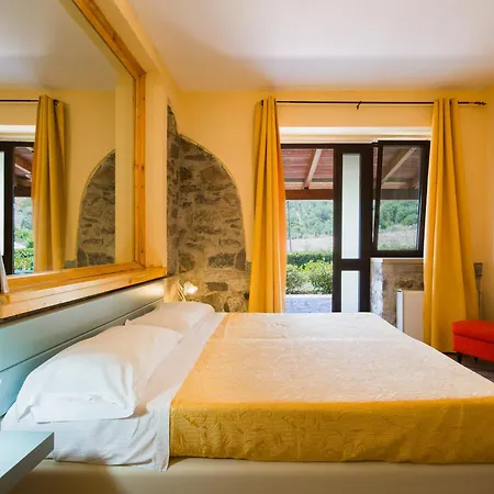 Villa Abate Pool, Ac, Wifi, Potenza Trivigno